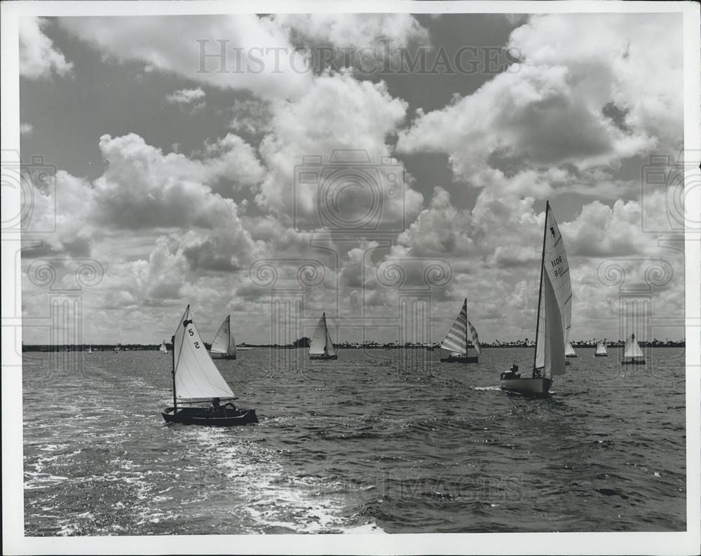 Press Photo Regatta in Sarasota Labor Day Festivities - Historic Images