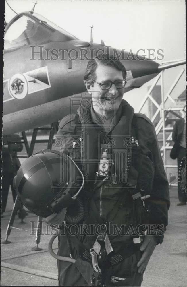 1975 Press Photo Elliot Richardson American Ambassador To London - Historic Images