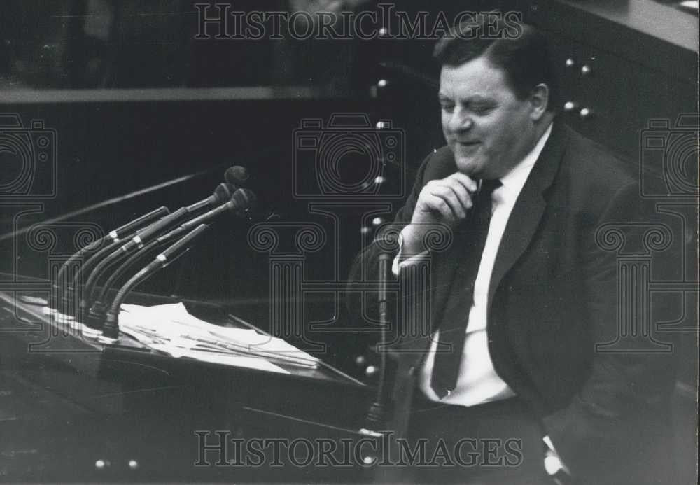 1966 Press Photo Former Minister of Defense Franz Josef Strauss In Debate - Historic Images
