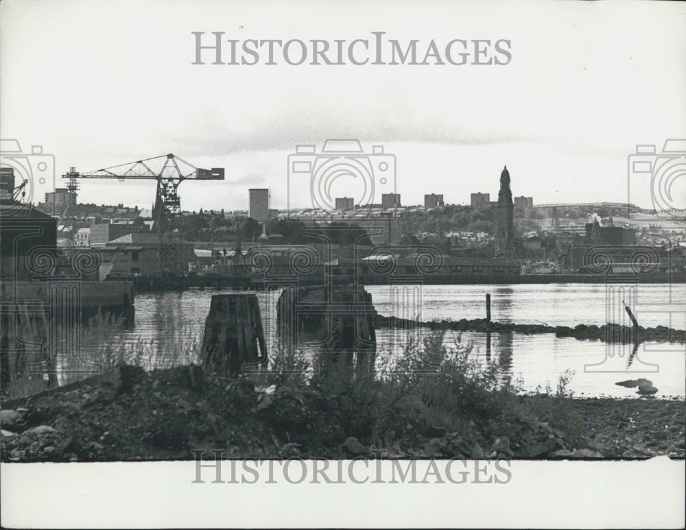 Press Photo Greenock Shipbuilding Lower Clyde Scotland - Historic Images