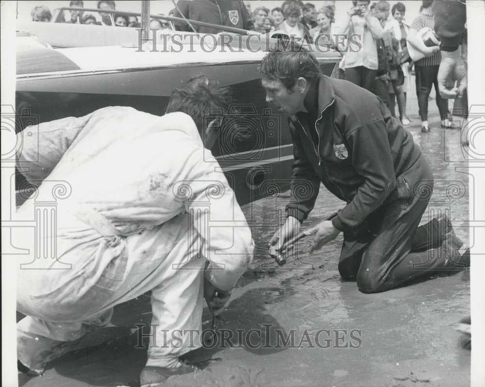 1967 Press Photo First Ever 2 Way Cross Channel Ski Race - Historic Images