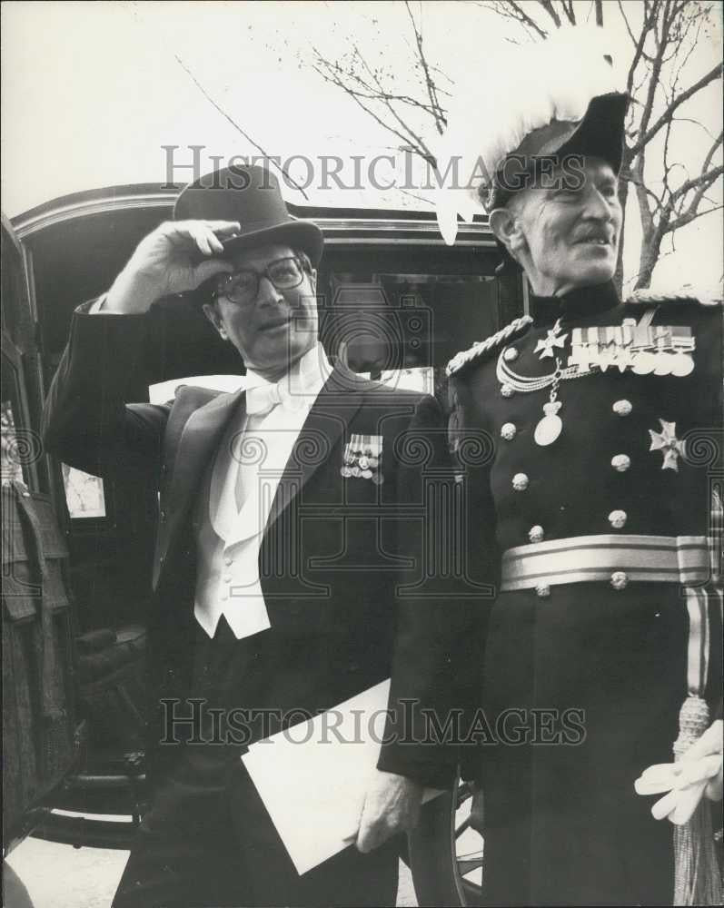 1975 Press Photo US Ambassador To Britain Elliot Richardson At Buckingham Palace - Historic Images