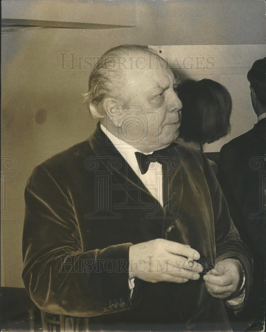 1969 Press Photo Dinner in honour of Author J.B. Priestley - Historic Images