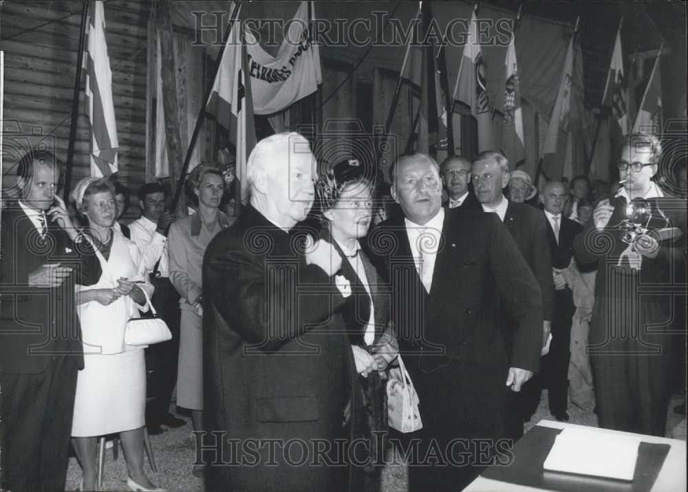 1960 Press Photo Demonstration for German Reunification - Historic Images