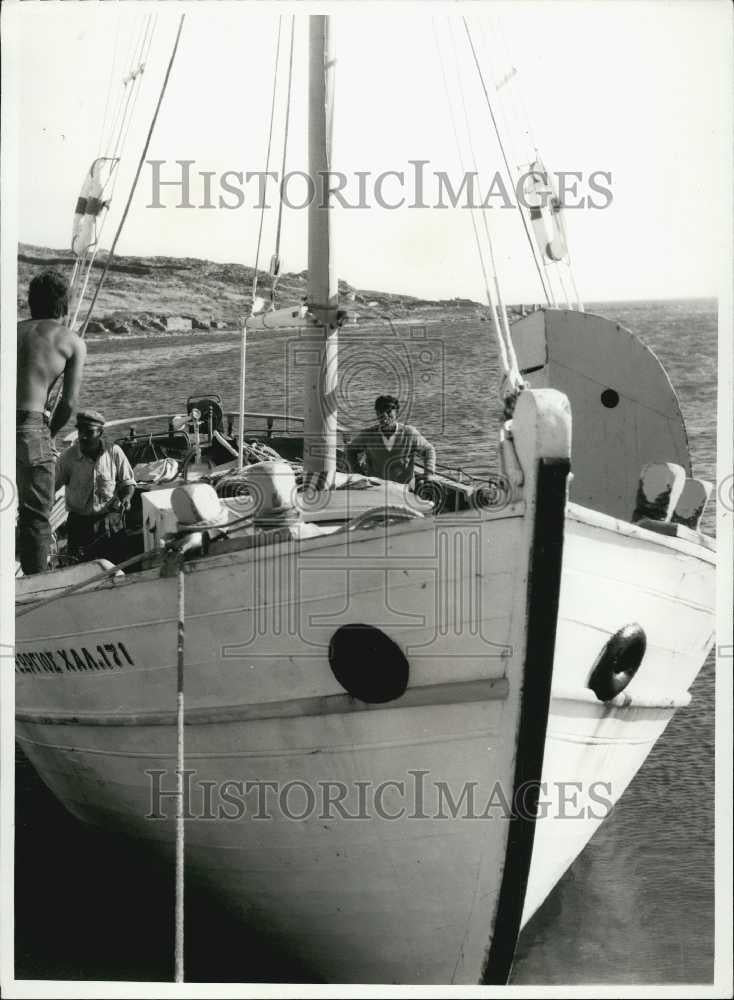 Press Photo Princess Soraya of Greece Encounters Rough Seas On Yacht - Historic Images