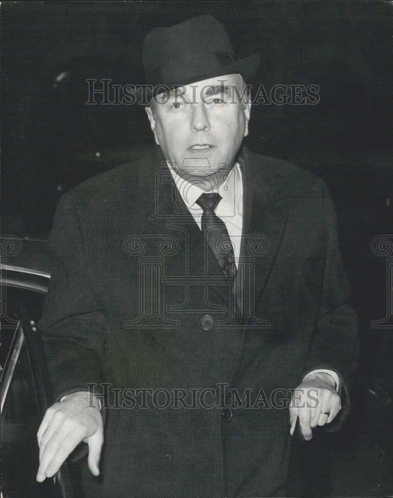 1974 Press Photo Sir Sidney Greene, N.U.R. leader Railway Board&#39;s Headquarters - Historic Images