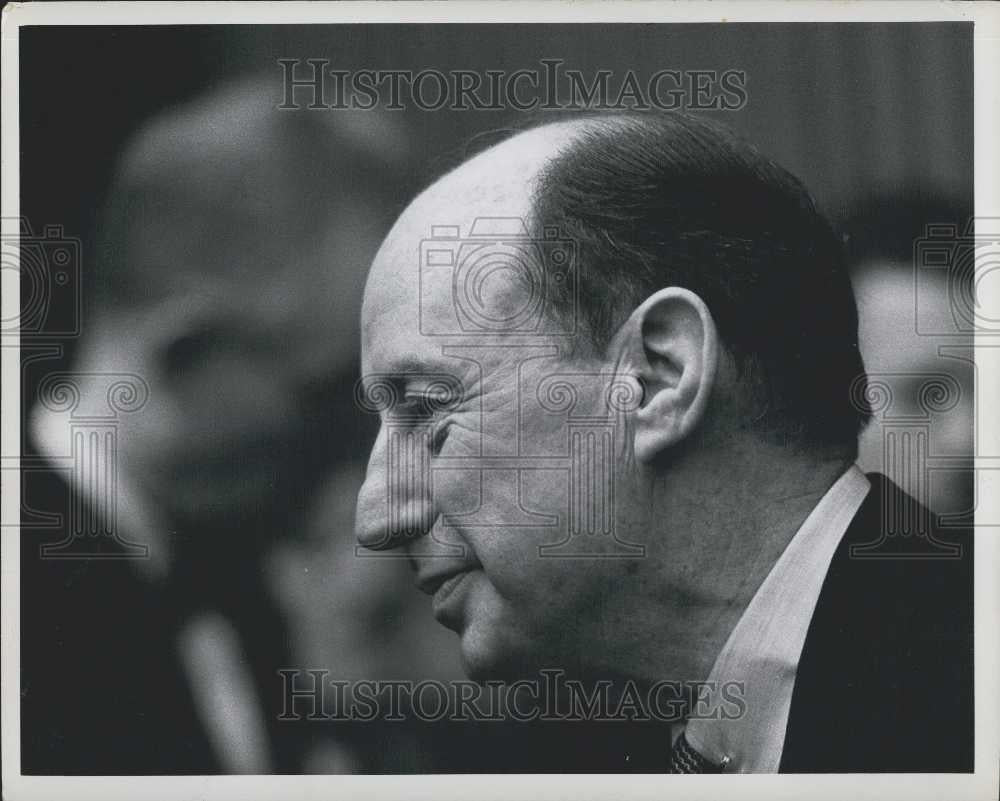 1961 Press Photo Ambassador Adlai E. Stevenson holds press conference at U.N - Historic Images