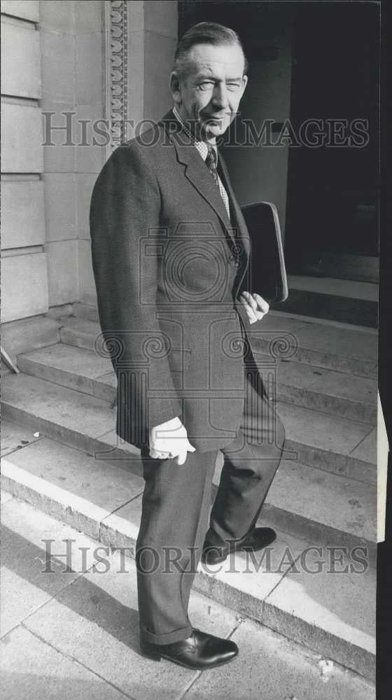 1976 Press Photo  New Director General of the CBI: Mr. John Methven - Historic Images