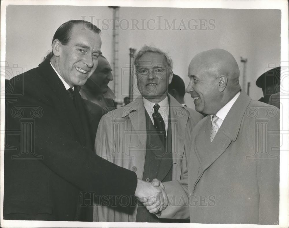 1959 Press Photo John Hay Joint Parliamentary Secretary Greets Marshal Zhigarev - Historic Images