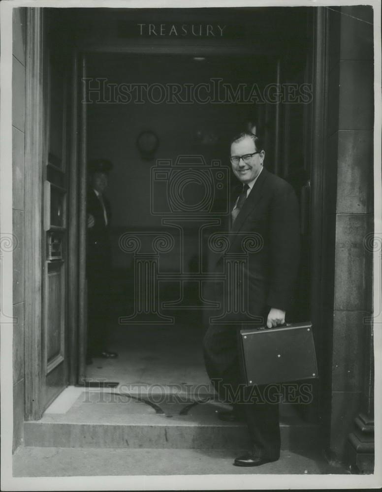 1962 Press Photo Reginald Maudling, new Chancellor of the Ekchequer - Historic Images