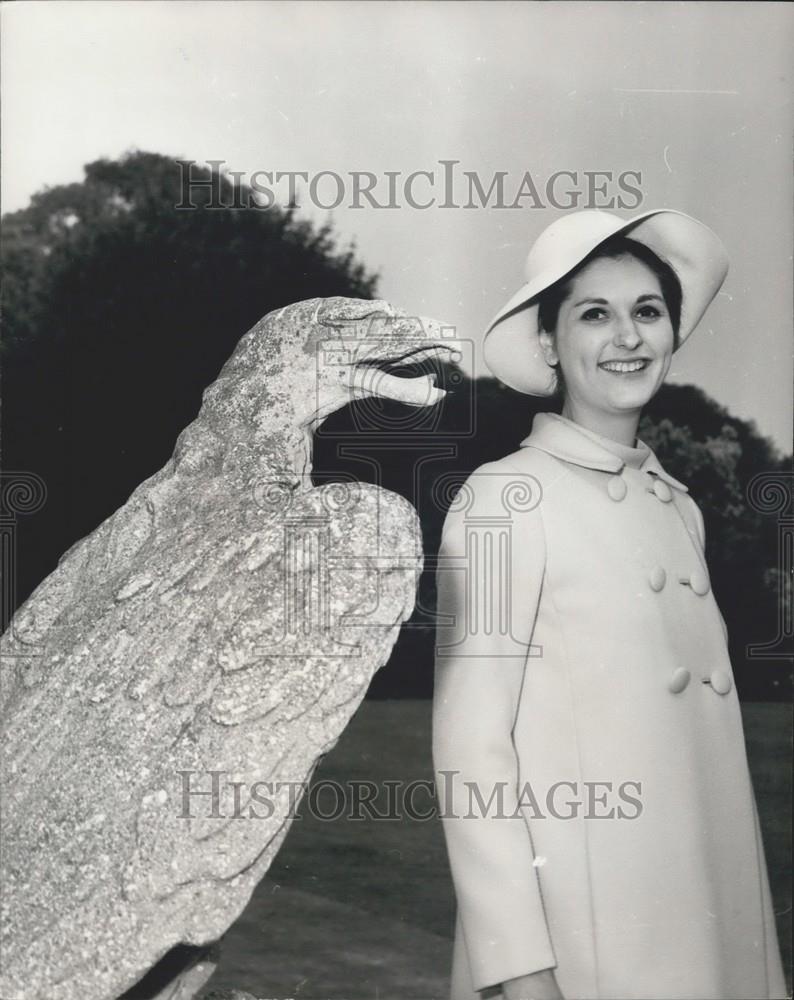 1967 Press Photo Lynda Bird Johnson Daughter President London Regent's Park - Historic Images