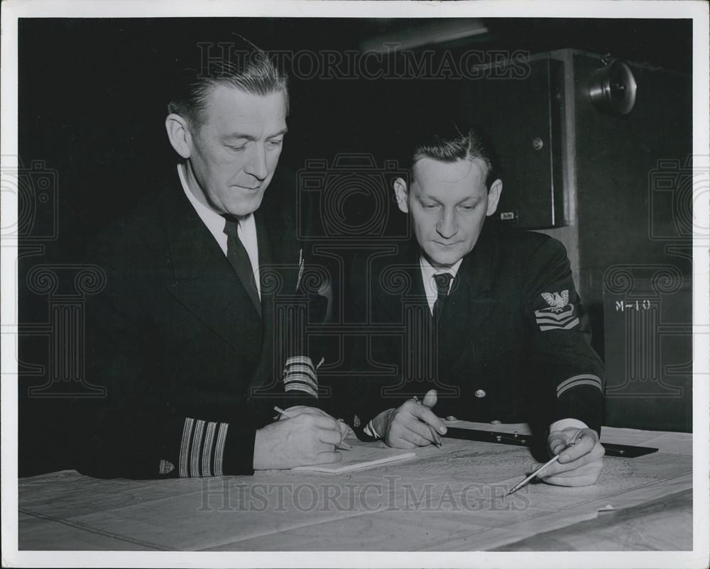 1955 Press Photo Captain Carl B. Oleon - Historic Images