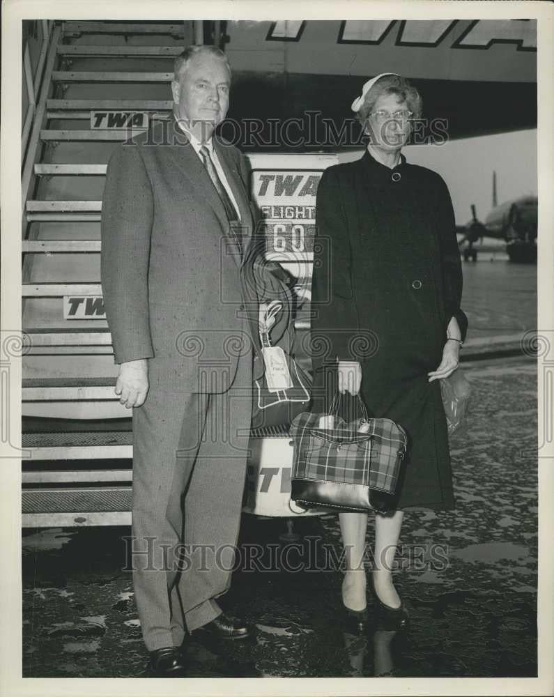 Press Photo appointee of president Eisenhower Mr. Morris  with wife - Historic Images