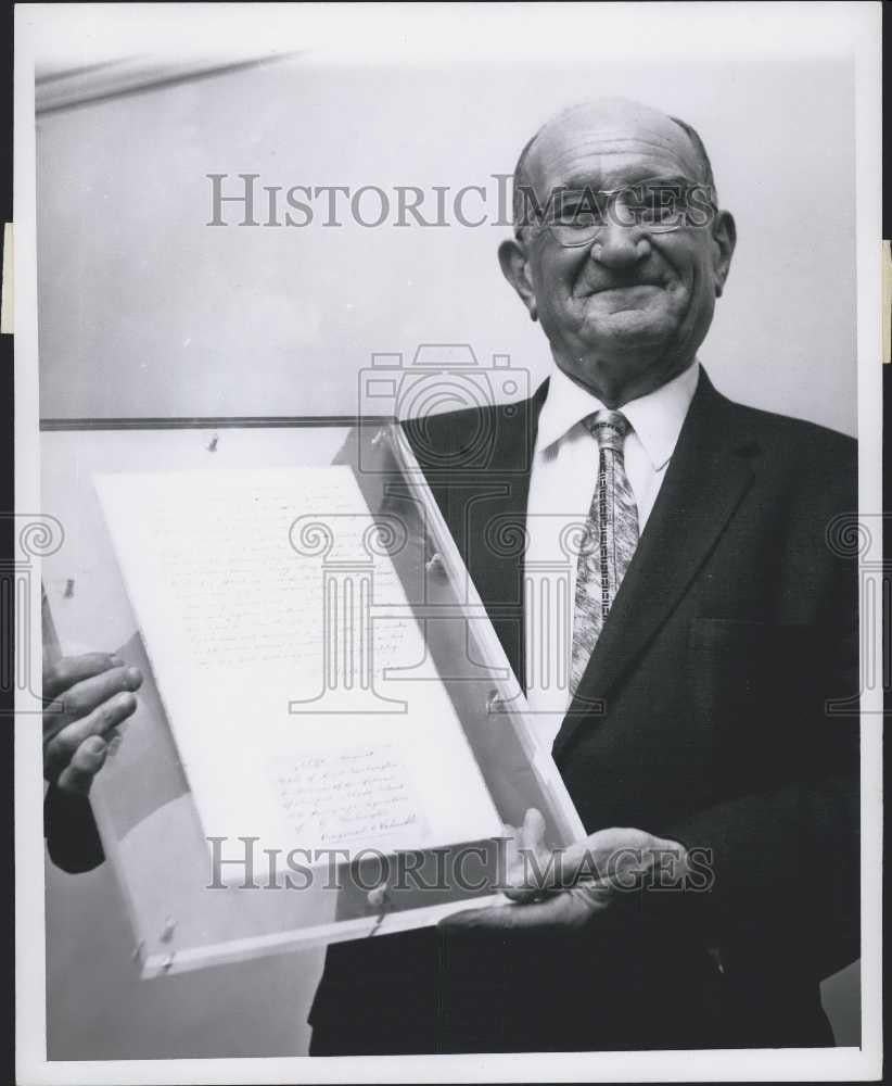 Press Photo Morris Morgenstern - Historic Images