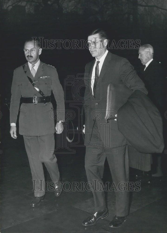 1962 Press Photo US Defense Secretary Robert McNamara, Col OC Berger - Historic Images