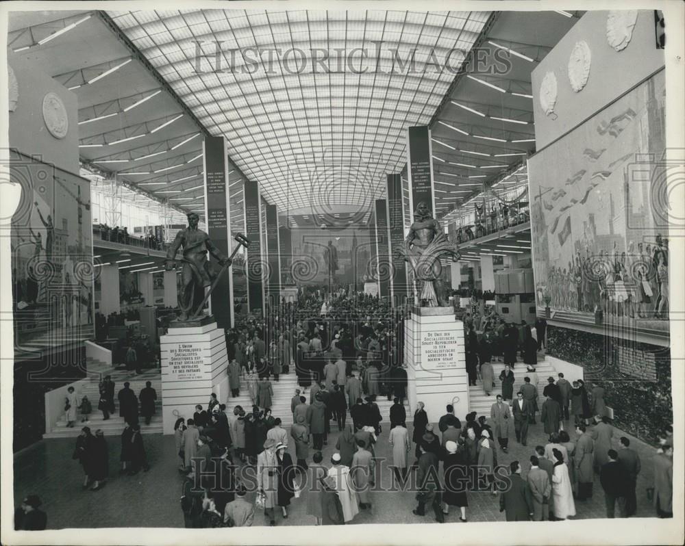 1958 Press Photo Russian Pavilion, Brussels International Fair - Historic Images