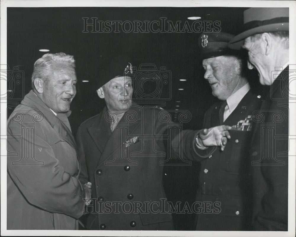 Press Photo Spencer Tracy General Montgomery &amp; General Witherspoon - Historic Images