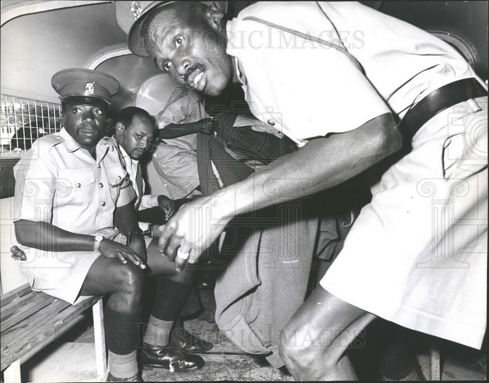 Press Photo Kenyan Nahashion Isaac Njenja in custody for murder - Historic Images