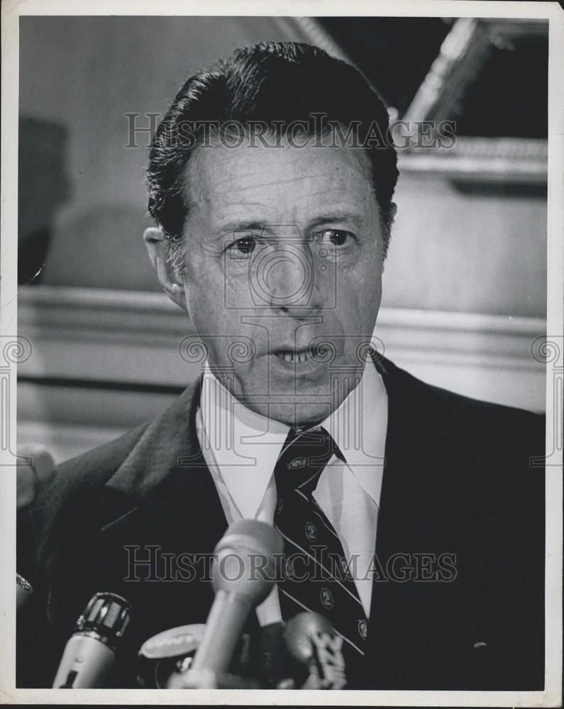 1982 Press Photo US Sec of Defense Mr Casper Weinberger - Historic Images