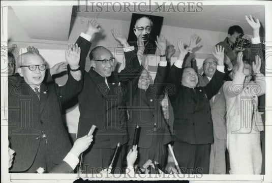 Press Photo Tokyo Elects First Leftist Governor Ryokichi Minobe - Historic Images