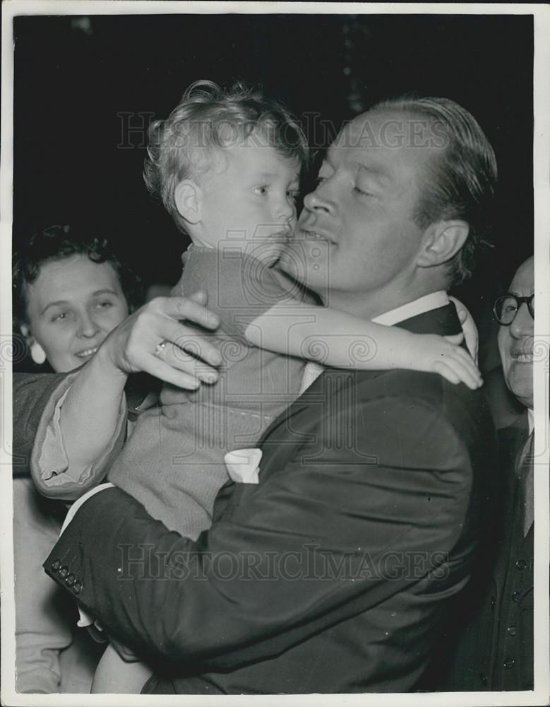 1955 Press Photo Bob Hope Attends London PremiÃƒÂ¨re The Seven Little Foys - Historic Images