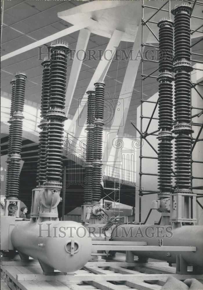 1961 Press Photo Soviet Exhibition Porte De Versailles Paris Stand Electricity - Historic Images