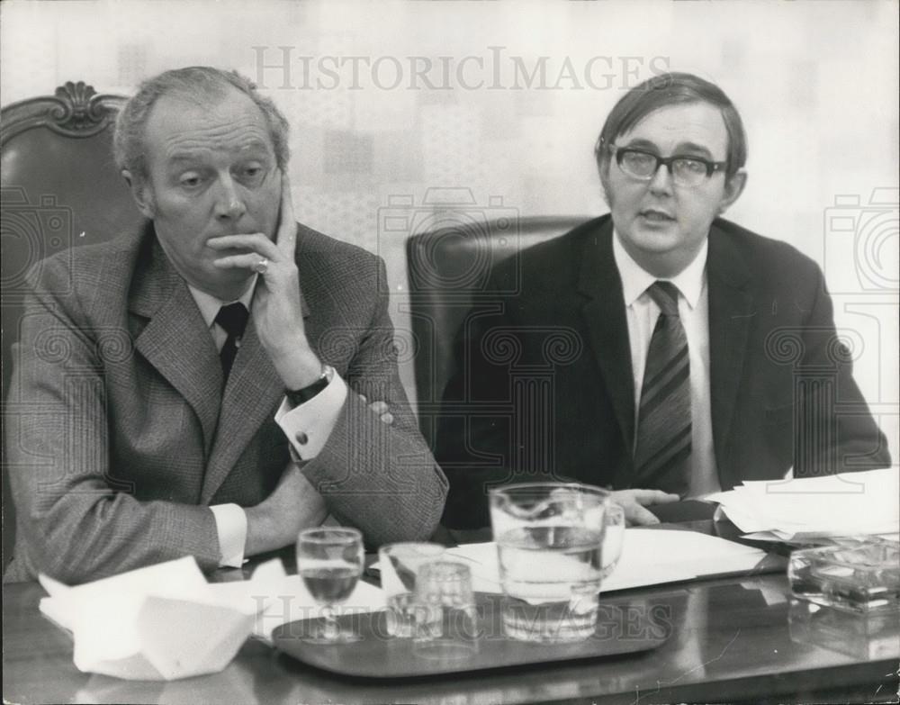 1973 Press Photo David Basnett General Secretary GMWU John Edmunds Gas Officer - Historic Images