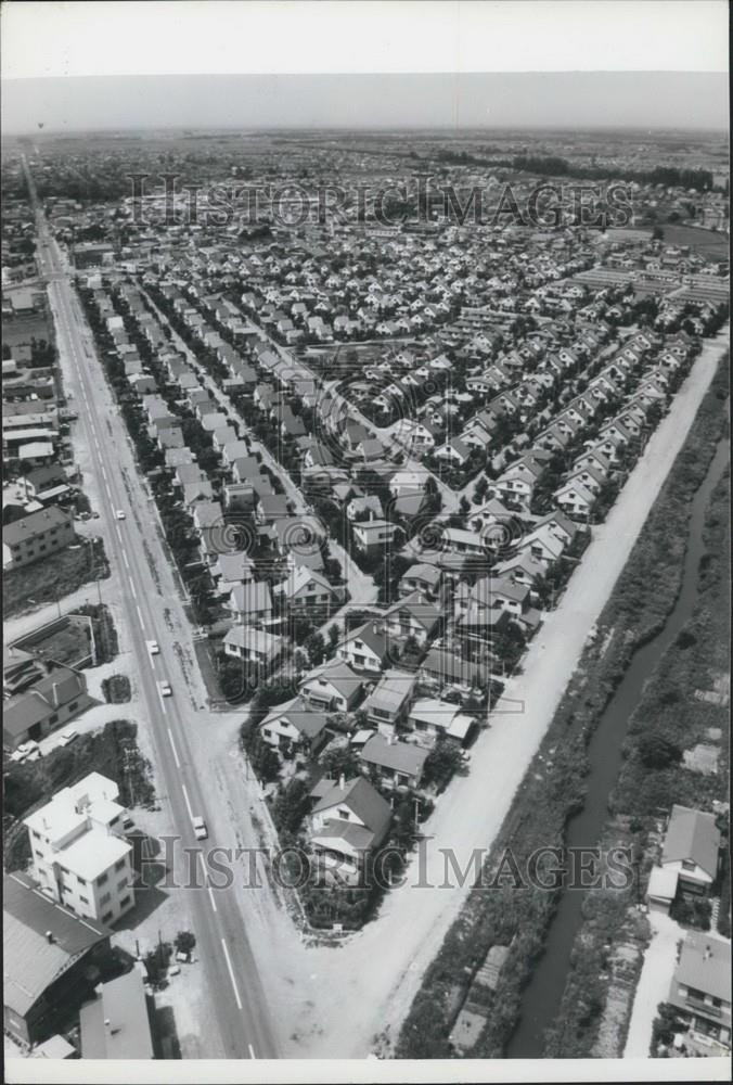 Press Photo New housing complexes in Japan - Historic Images