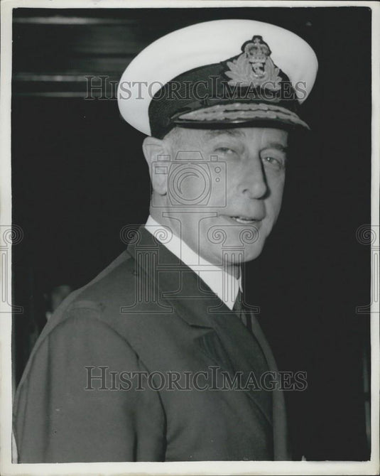 1959 Press Photo Earl Mountbatten Arrives At Ministry Of Defense - Historic Images