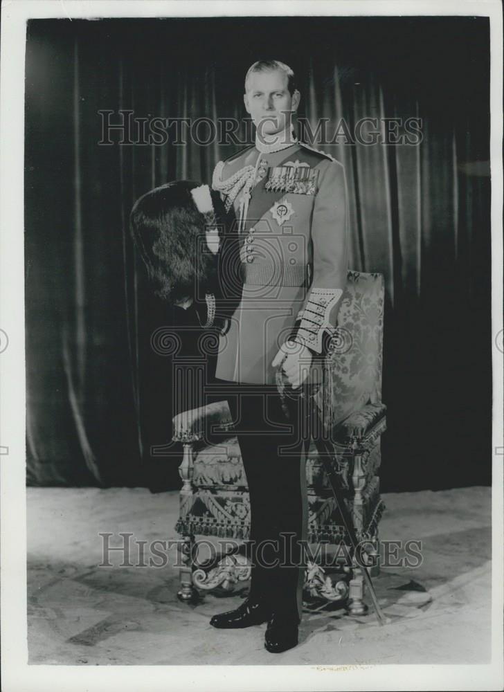 1954 Press Photo Duke Edinburgh Full Dress Uniform Colonel Welsh Guards - Historic Images