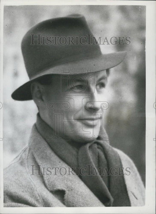 1955 Press Photo Lady Mary Strachey gives evidence at Inquest on Husband - Historic Images