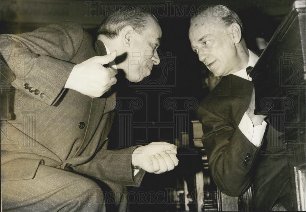 1977 Press Photo Spiros Markezinis and former Premier Panayoitis Kanellopoulos - Historic Images