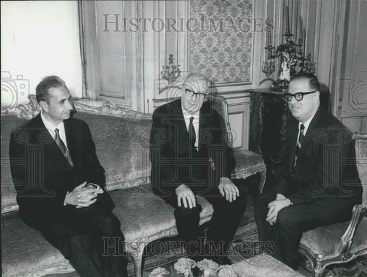 1969 Press Photo Israel's Forg Mnst Abba Eban, Aldo Moro,Pres Giuseppe Sargat - Historic Images