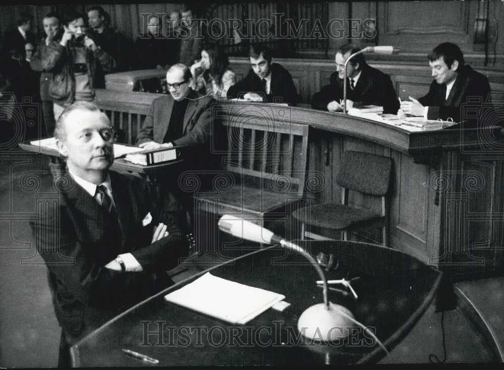 1970 Press Photo Publisher Axel Springer Appears In Court - Historic Images