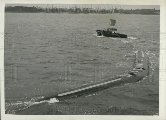 1958 Press Photo Dracone Flexible Barge Demonstration Southampton Cargo Vessel - Historic Images