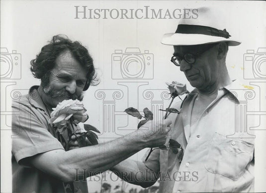 Press Photo Harry Arthur Weateroft Rose King Brothers Thais Maysie Ladyrobinson - Historic Images