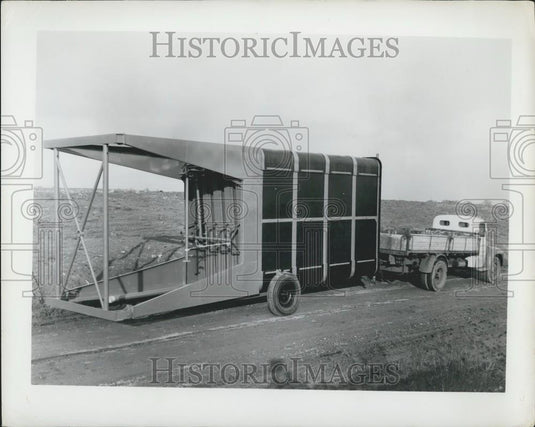1958 Press Photo Mobile Silo Towed - Historic Images