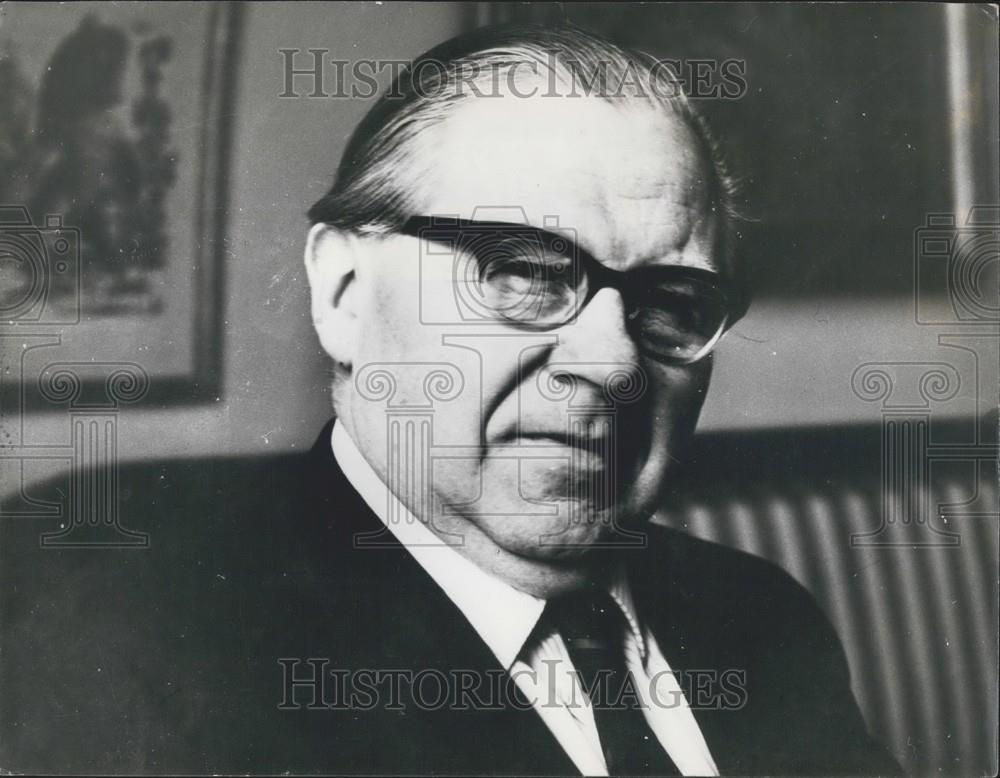 1971 Press Photo Swedish Minister Of Finance Gunnar Strang In Office - Historic Images