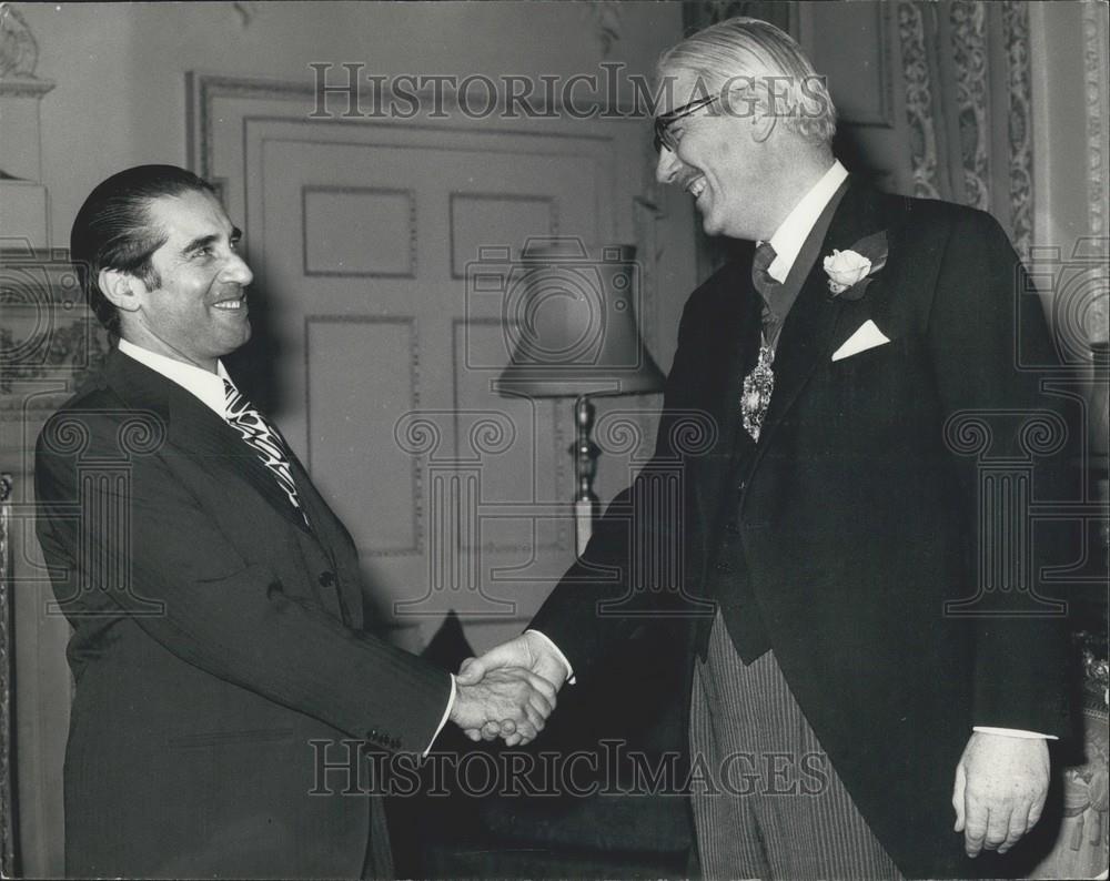 1972 Press Photo Portuguese Foreign Minister Rui Patricio With Lord Mayor - Historic Images