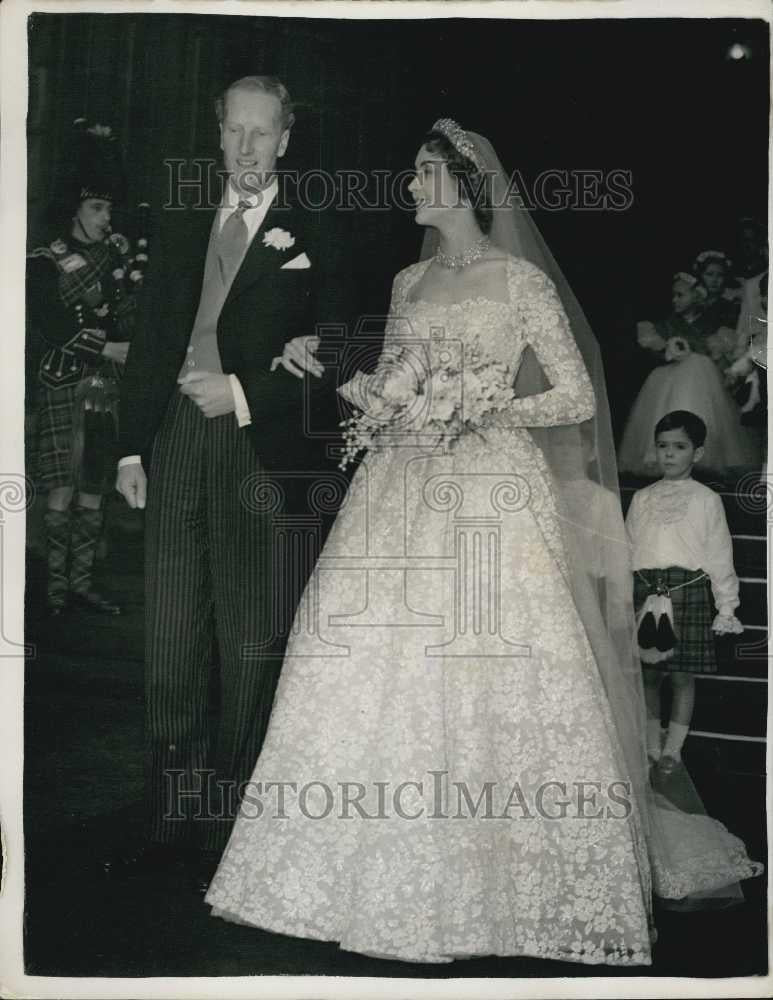 1983 Press Photo The Earl of Dalkeith And Miss Jane McNeill Wed St Giles Cathedr - Historic Images