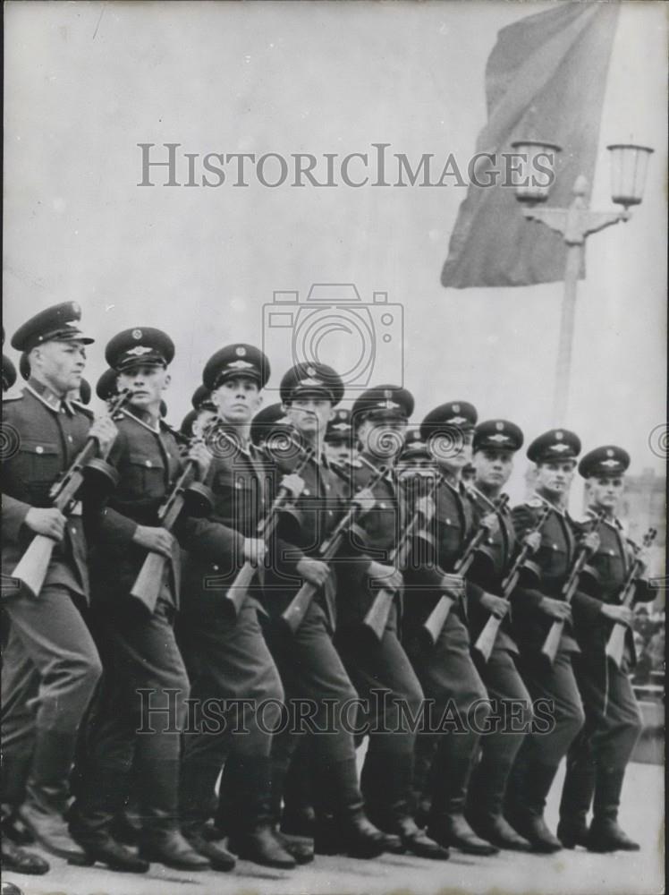 Press Photo 1st May Celebrations in East Berlin - Historic Images