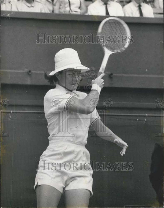 1968 Press Photo Nancy Richey Playing At Wimbledon - Historic Images