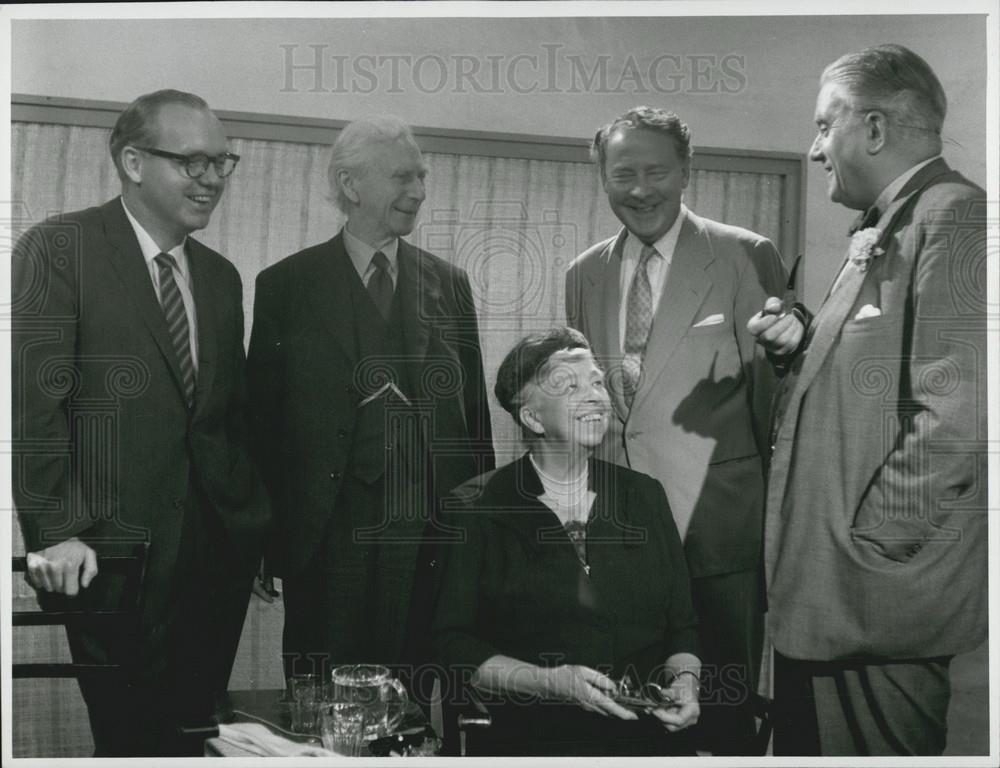 Press Photo Mrs. Eleanor Roosevelt First Lady of the United States - Historic Images