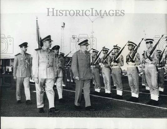 1967 Press Photo Field Marshal Viscount Montgomery Arrives Cairo General Mortaga - Historic Images