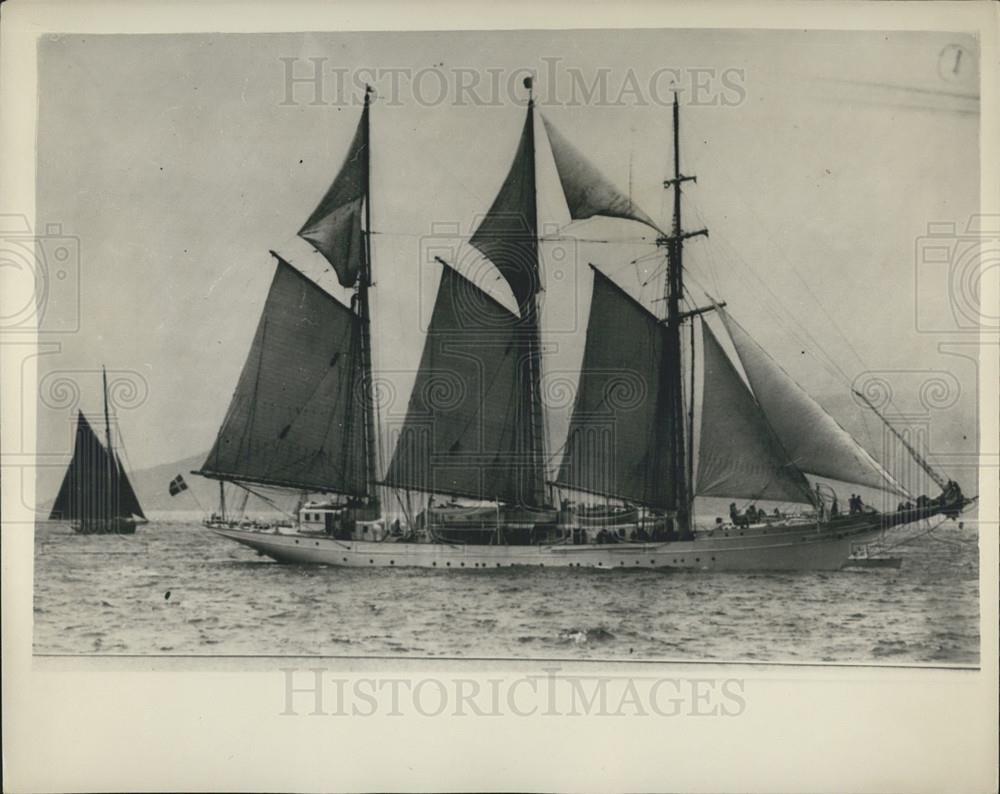 1956 Press Photo Start Of International Sail-Training Ship Race Swedish Clipper - Historic Images