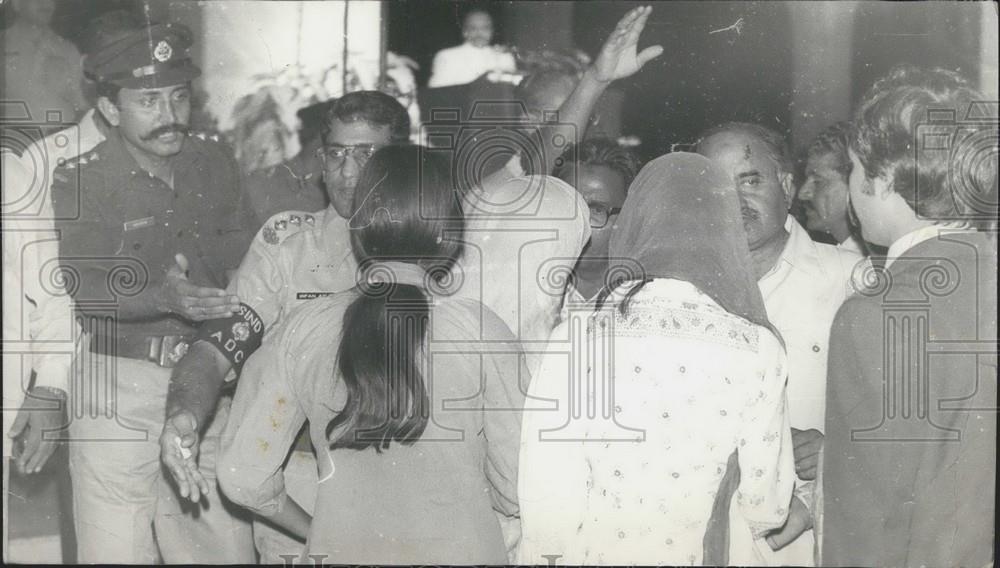 Press Photo Scene In North Nasmabad karachi - Historic Images