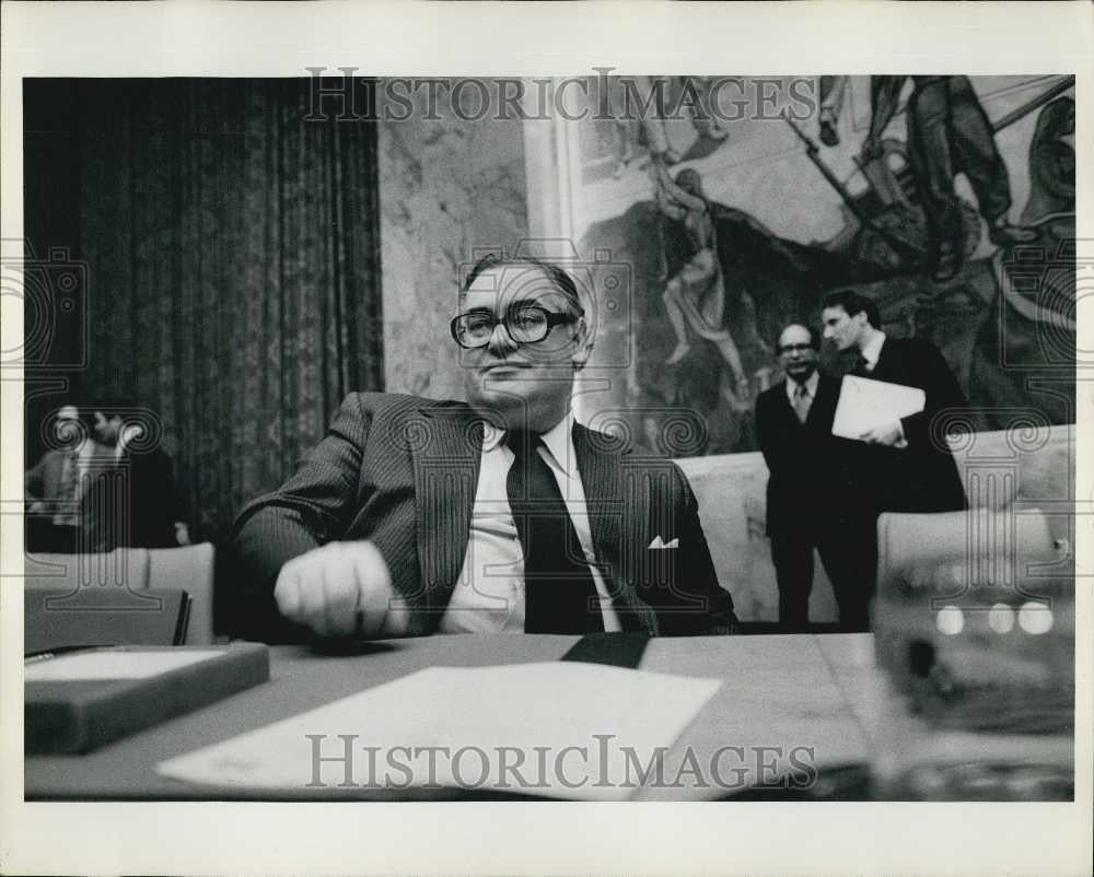 1976 Press Photo United Kingdom Ambassador to the United Nations Mr.Ivor Richard - Historic Images