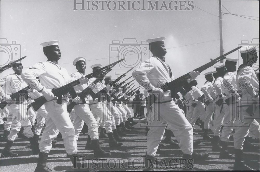 1971 Press Photo Sudanese soldiers on parade in Khartoum - Historic Images