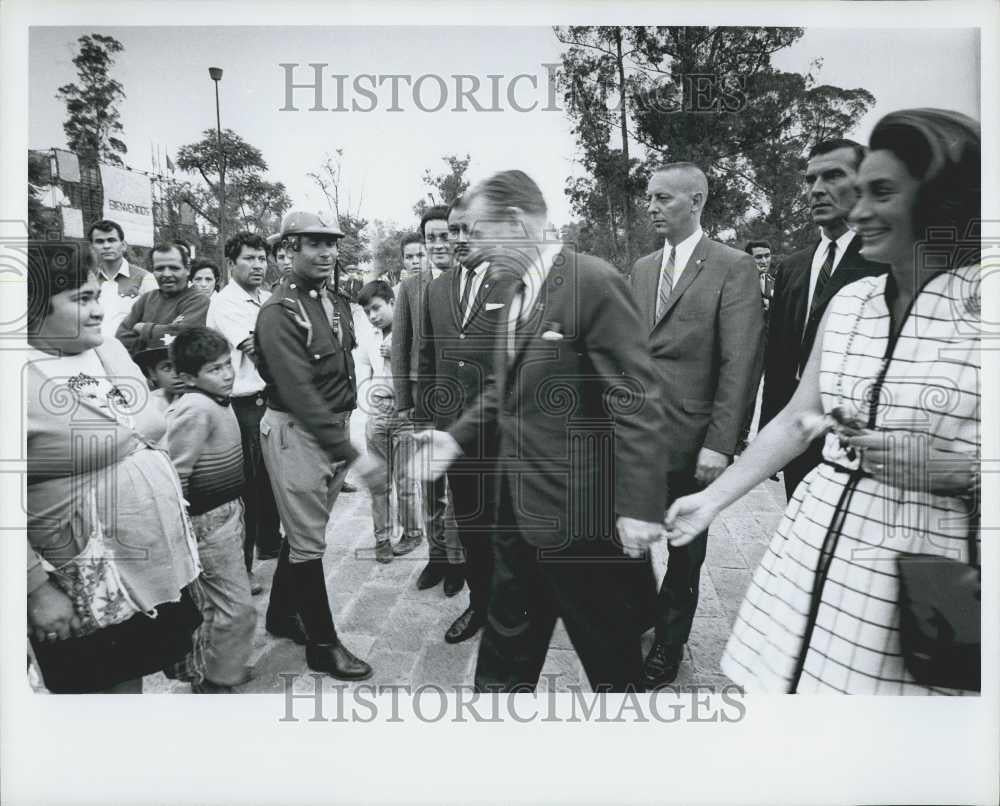 Nelson and Happy Rockefeller in Mexico, 1969 Vintage Press Photo Print ...