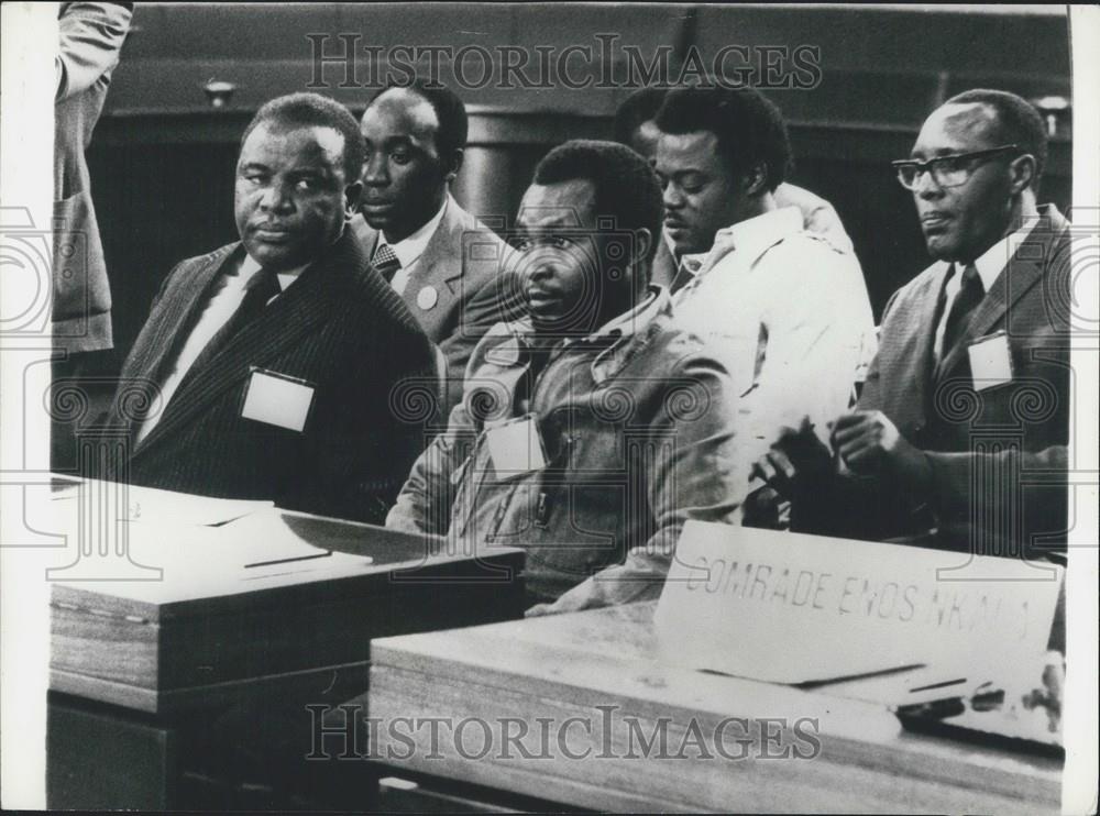 1976 Press Photo Rhodesia Conference, Ndabaningi Sithole, Genevia - Historic Images